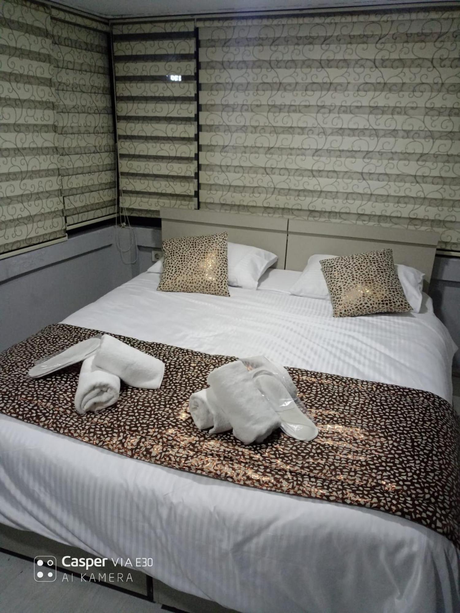 Taksim City Hotel Истанбул Екстериор снимка