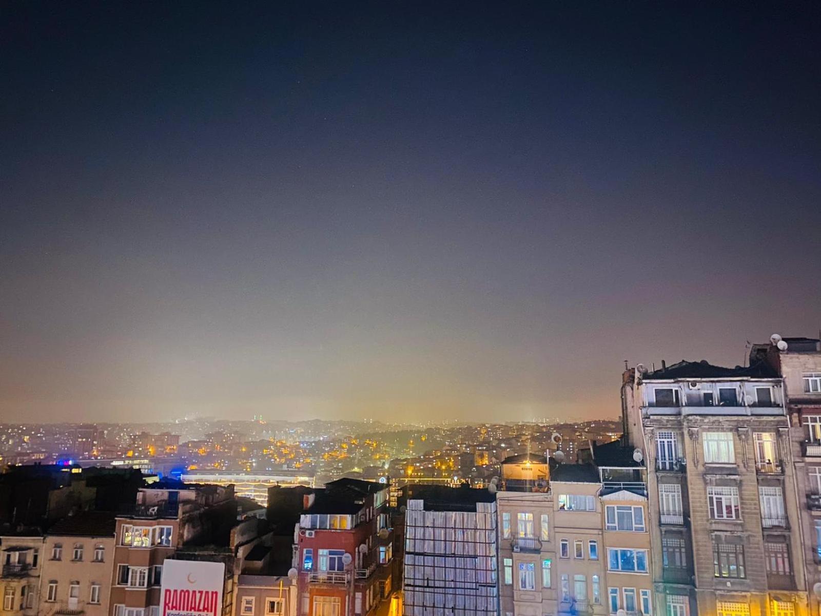Taksim City Hotel Истанбул Екстериор снимка