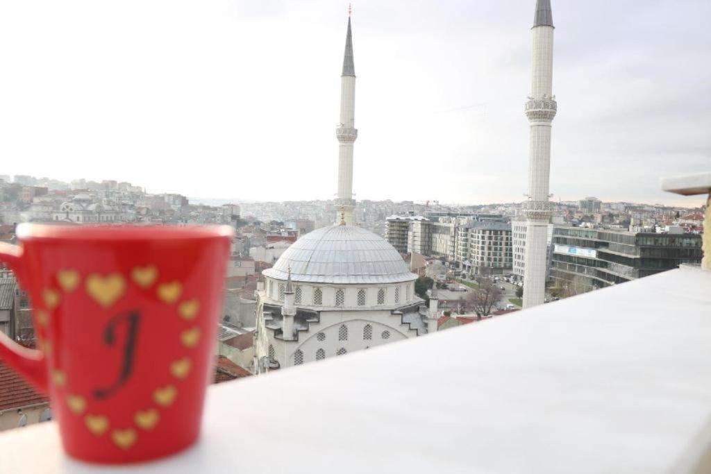 Taksim City Hotel Истанбул Екстериор снимка